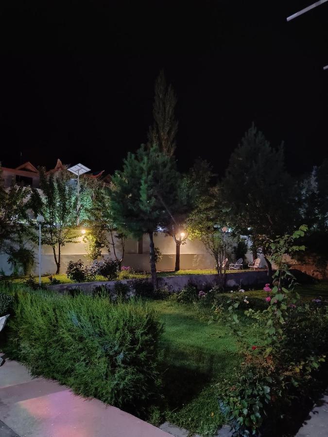 Taaj Residence Skardu Exterior foto