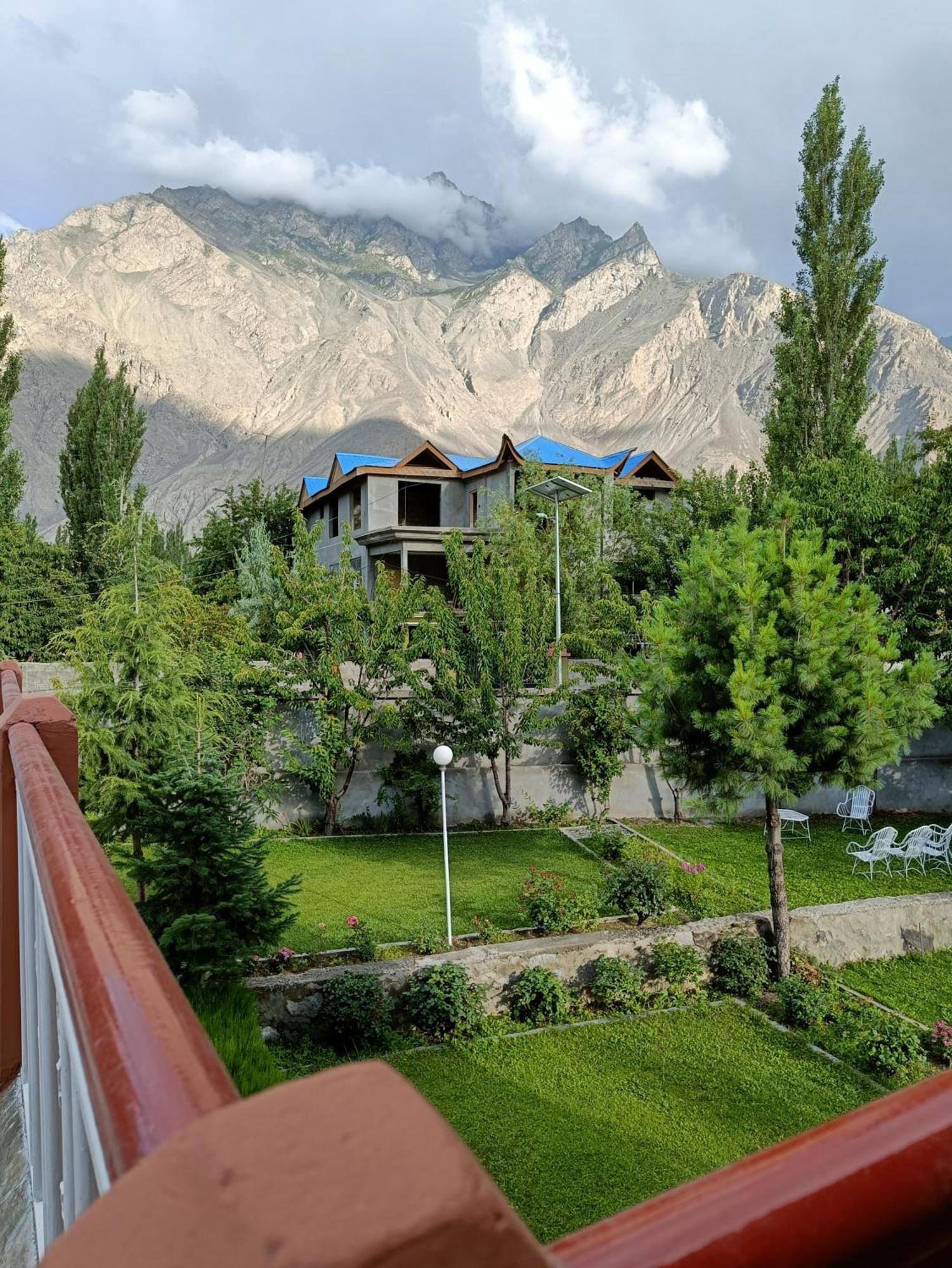 Taaj Residence Skardu Exterior foto